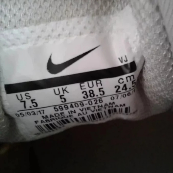 Nike Air Max Thea Sneakers Shoes 7.5 off Bone Sail White crocodiles croc print  - Picture 5 of 6